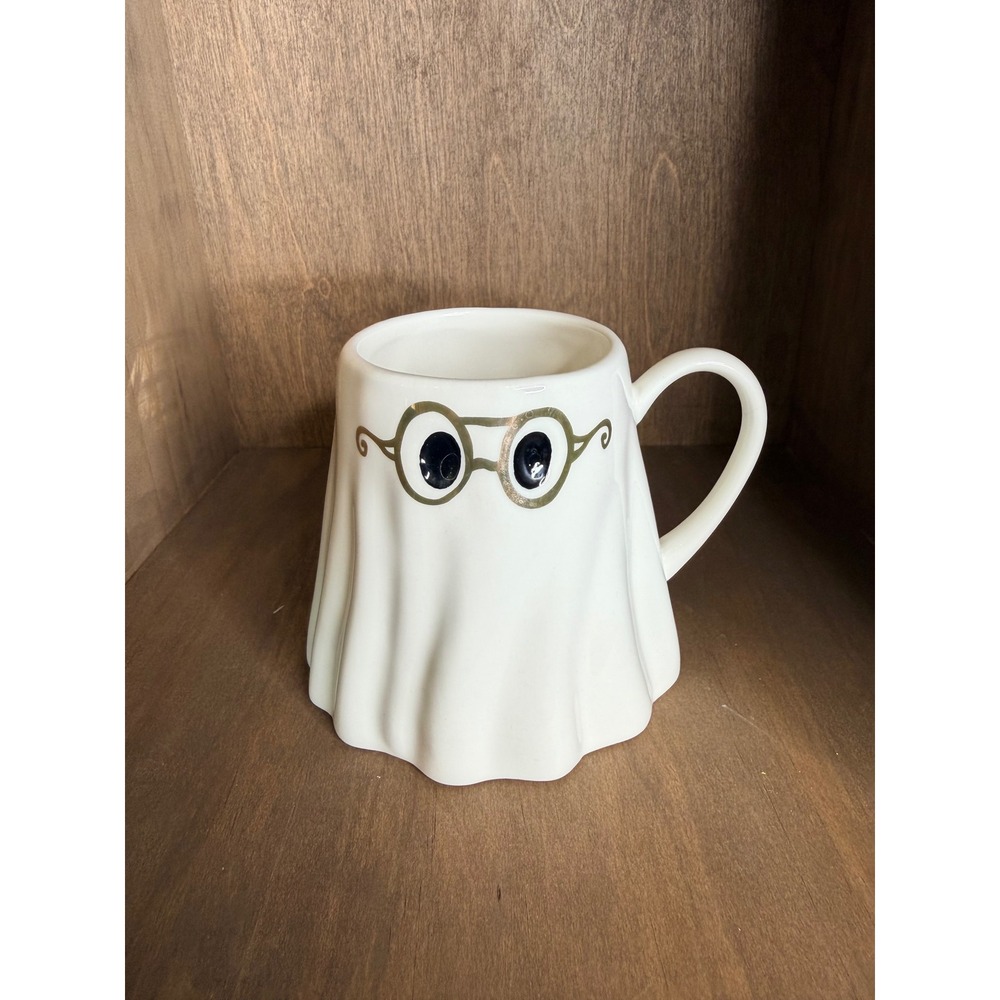 Anthropologie The Mud Fairy Ghost Mug White Ceramic Halloween Glasses Scalloped
